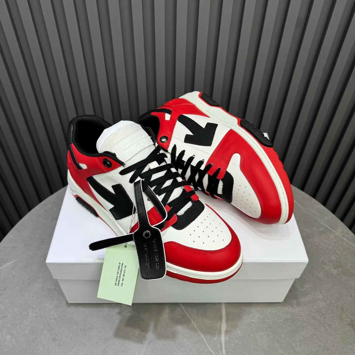 P620 OFF WHITE⚡️Couple model⚡️35-40 women’s model 39-46 men’s model